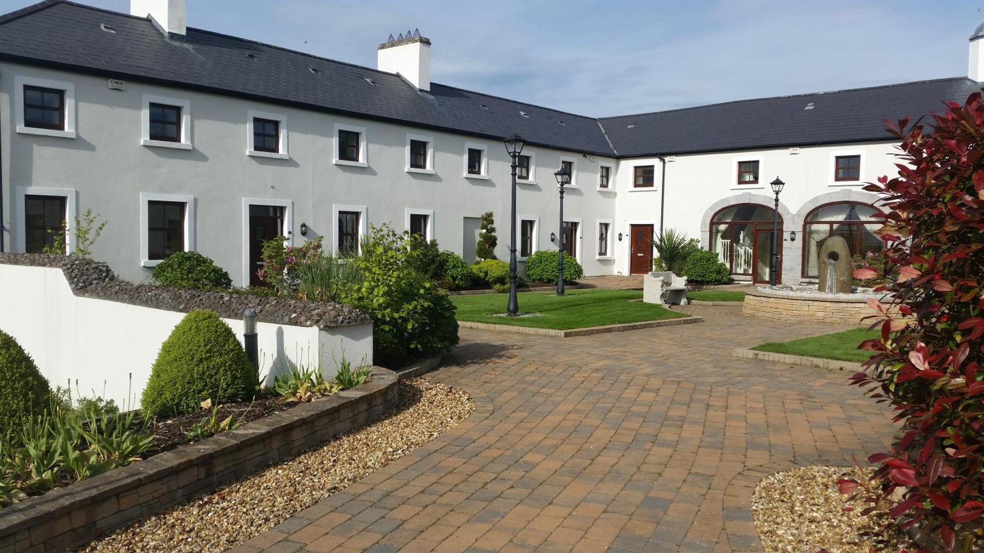 New Forest Estate Lodges Tyrrellspass Εξωτερικό φωτογραφία