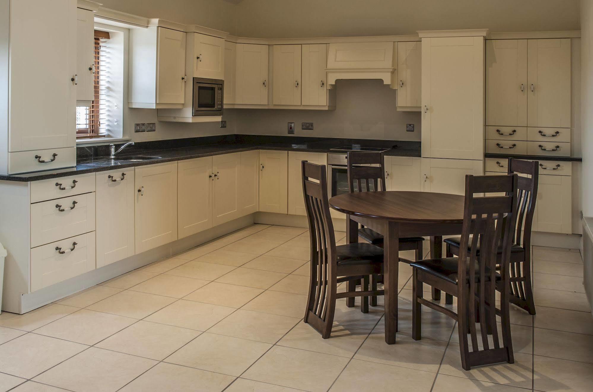 New Forest Estate Lodges Tyrrellspass Εξωτερικό φωτογραφία